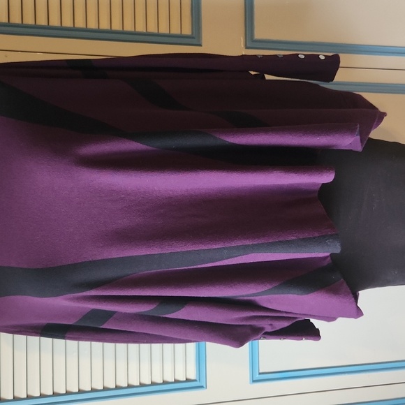 Alfani Women's Purple and Black Turtleneck Sweater - Picture 4 of 11